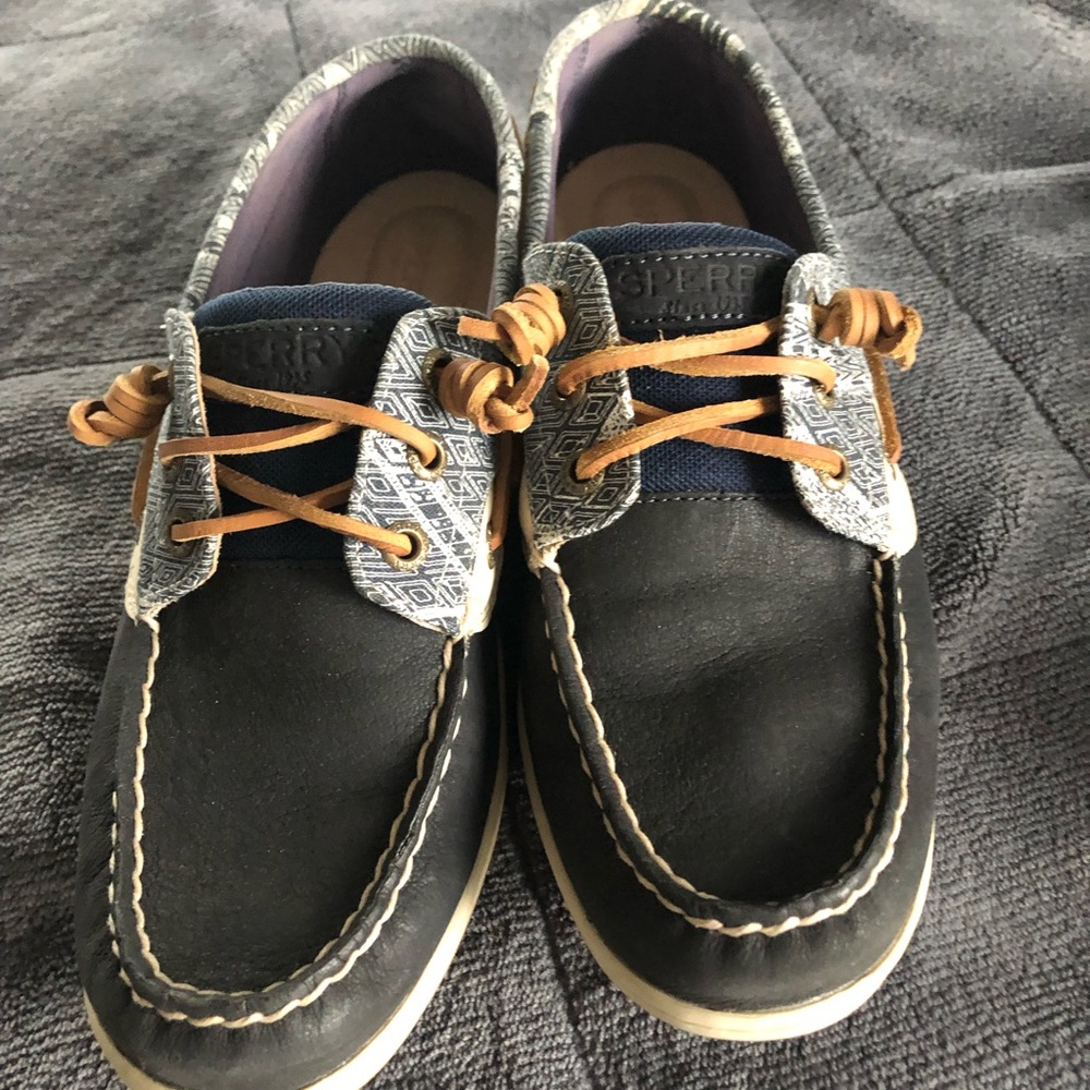 Sperry Topsider shoes